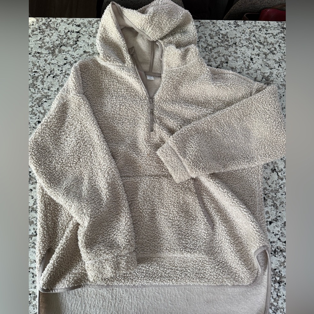 Fleece quarter zip size large